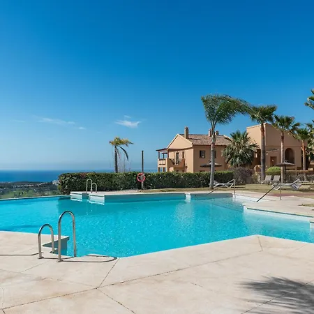 Apartment Premium With Large Terrace And Garden *